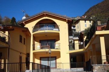App. Azzurro – Ansicht 2