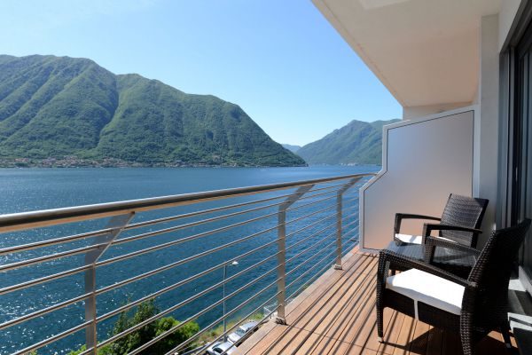 Seeblick vom Balkon